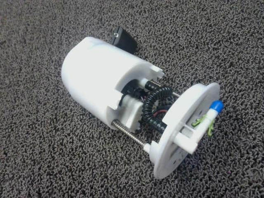 NEW Genuine Suzuki SWIFT 1.0 A2L 2017-24 Fuel Tank PUMP SENDER UNIT 15100-52R41