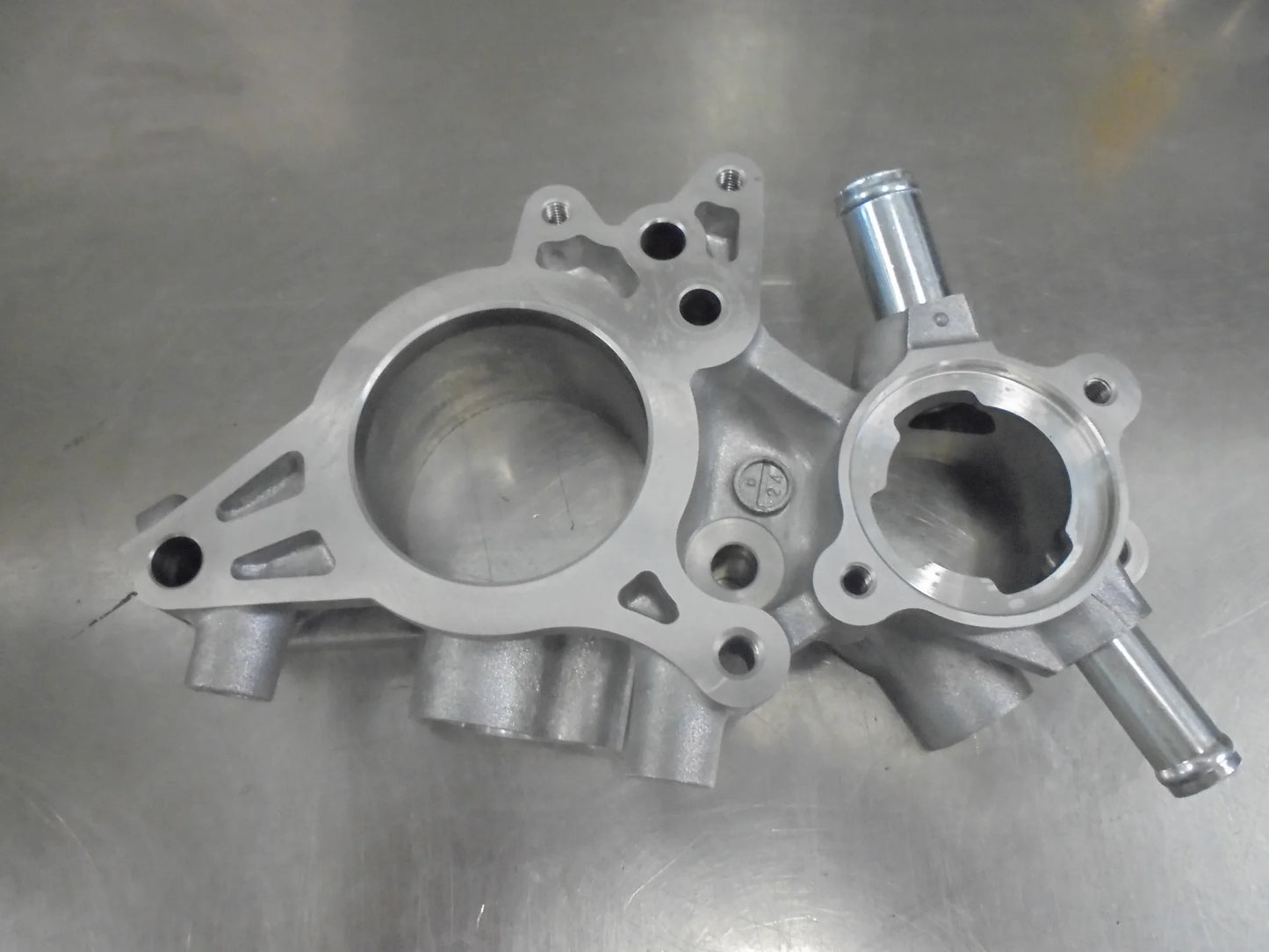 NEW Genuine Suzuki VITARA 1.4 Cooling Thermostat CASE 17690-68M10