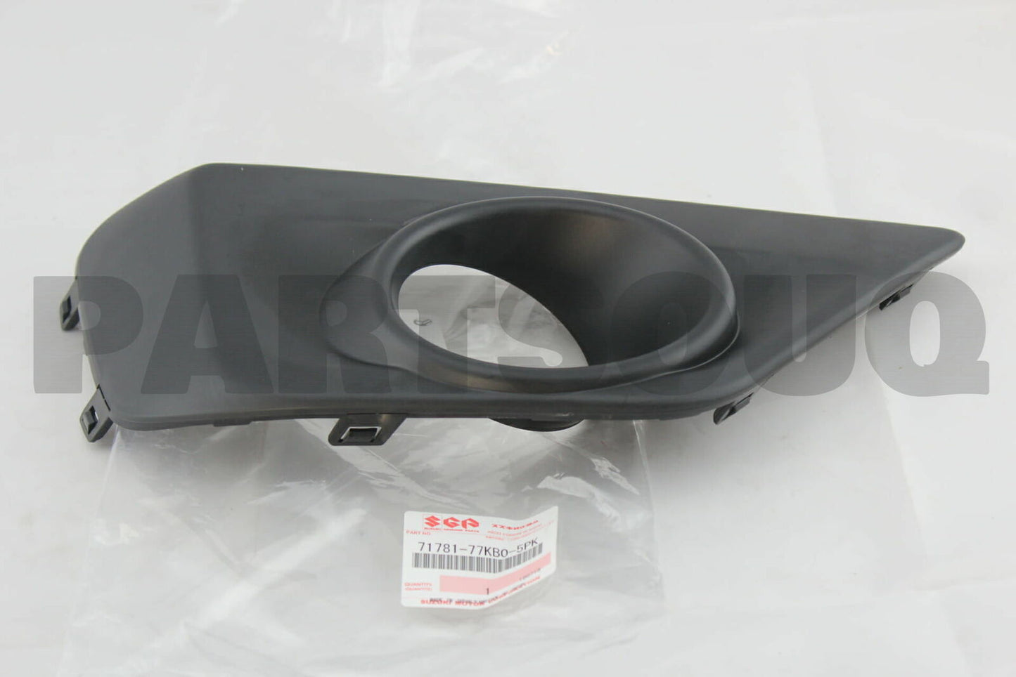NEW Genuine Suzuki GV GRAND VITARA Front Bumper Fog Light Bezel RIGHT 71781-77KB0-5PK