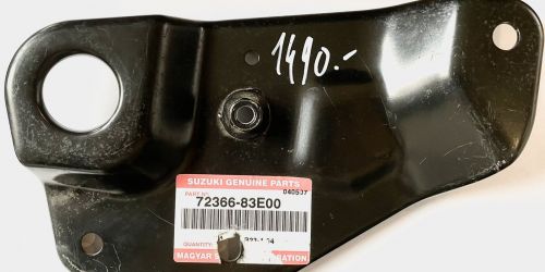 NEW Genuine Suzuki WAGON R PAIR OF Anti Roll Bar Plate Bracket Mounts FRONT