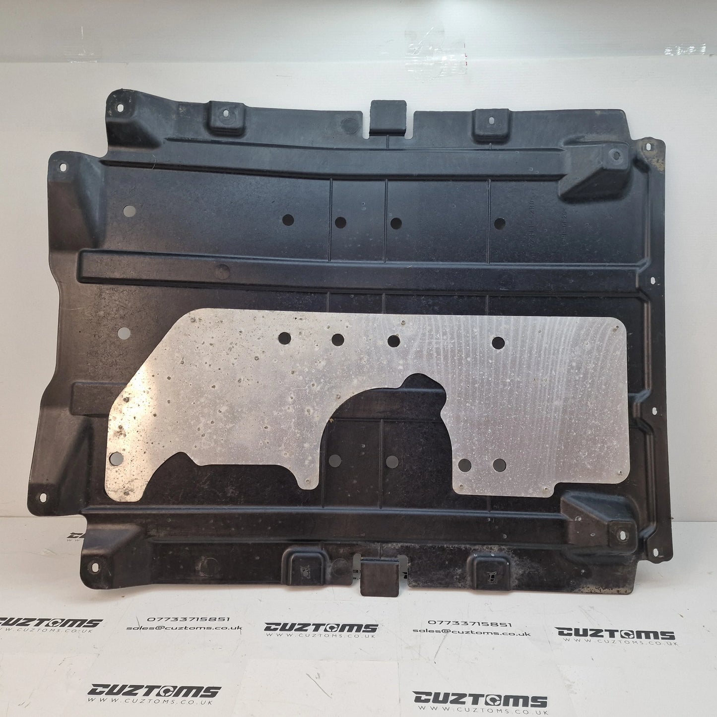 NEW Genuine Suzuki SWIFT 17> Front Lower Engine Bay Under Cover 72411-52R00