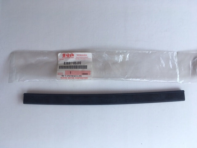 NEW Genuine Suzuki SWIFT 2017-24 Rear Left WINDOW CHANNEL AND RUBBER