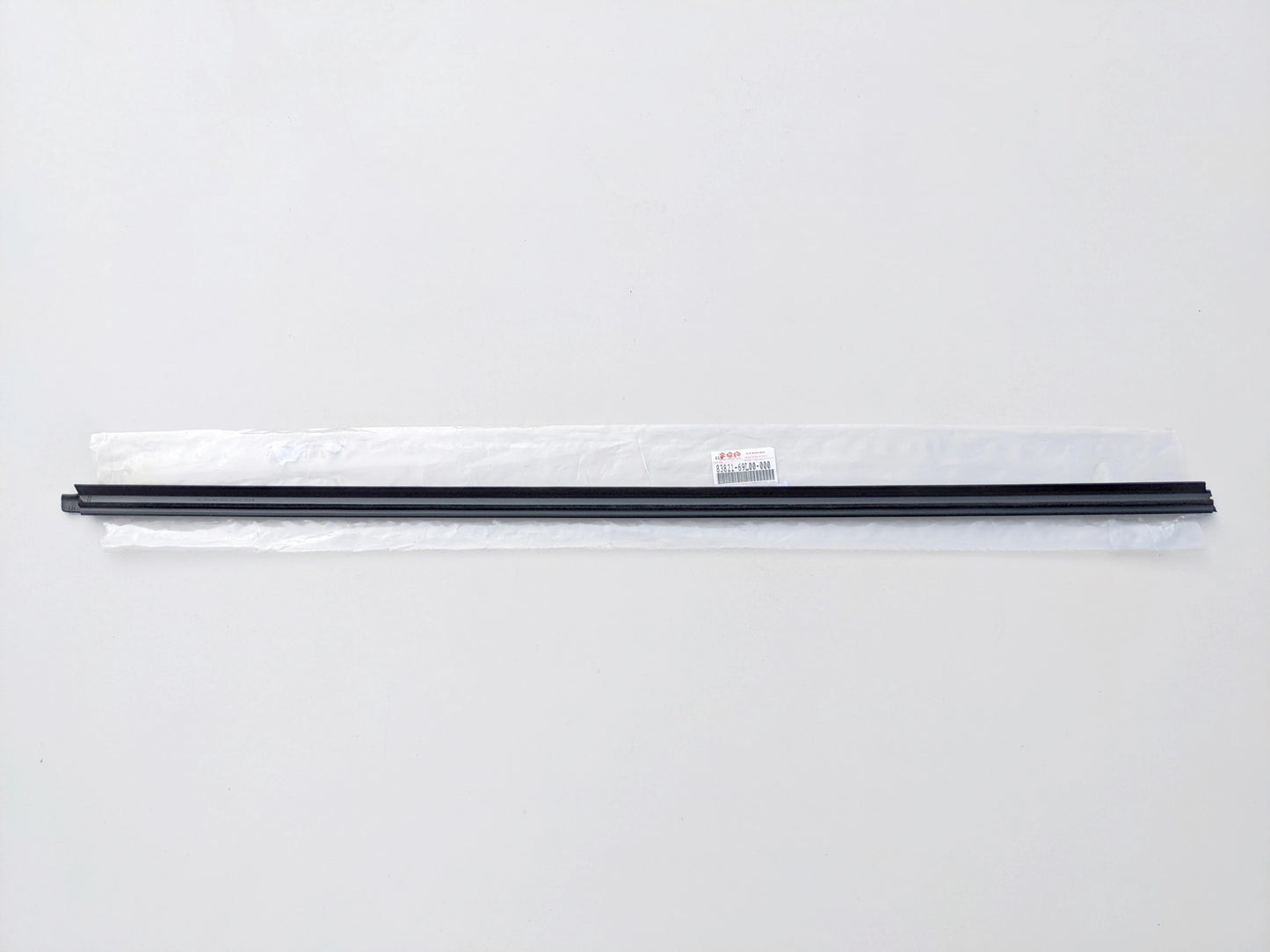 NEW Genuine Suzuki SWIFT 2011-16 3dr Window Door Moulding FRONT LEFT 83821-69L00