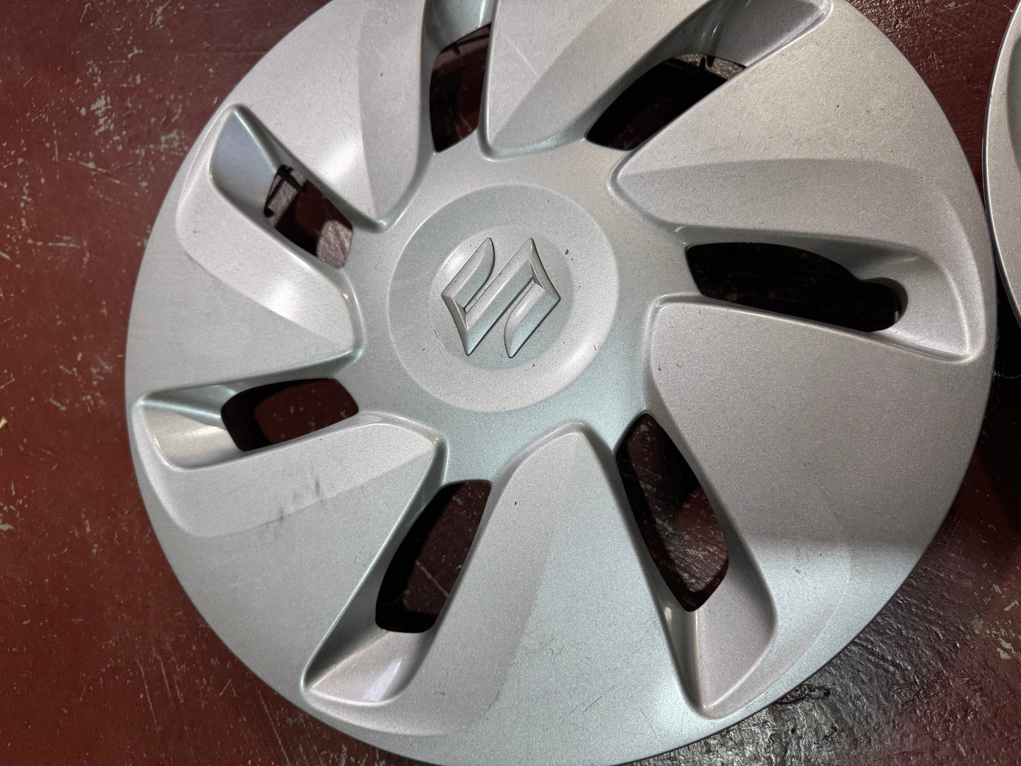 2nd Hand SET of 4 Genuine Suzuki CELERIO Wheel Trim HUB CAP COVER 14" Silver 43250-84M00-ZH1