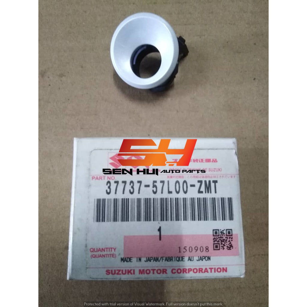 NEW Genuine Suzuki KIZASHI Parking Sensor Bezel Holder Left Centre WHITE 37737-57L00-ZMT