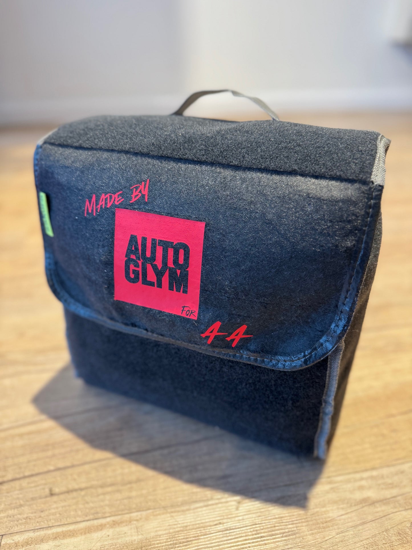 NEW AutoGlym Personalised 15pc PERFECT BODYWORK WHEELS INTERIOR CLEANING VALETING BAG KIT CAR WASH SET