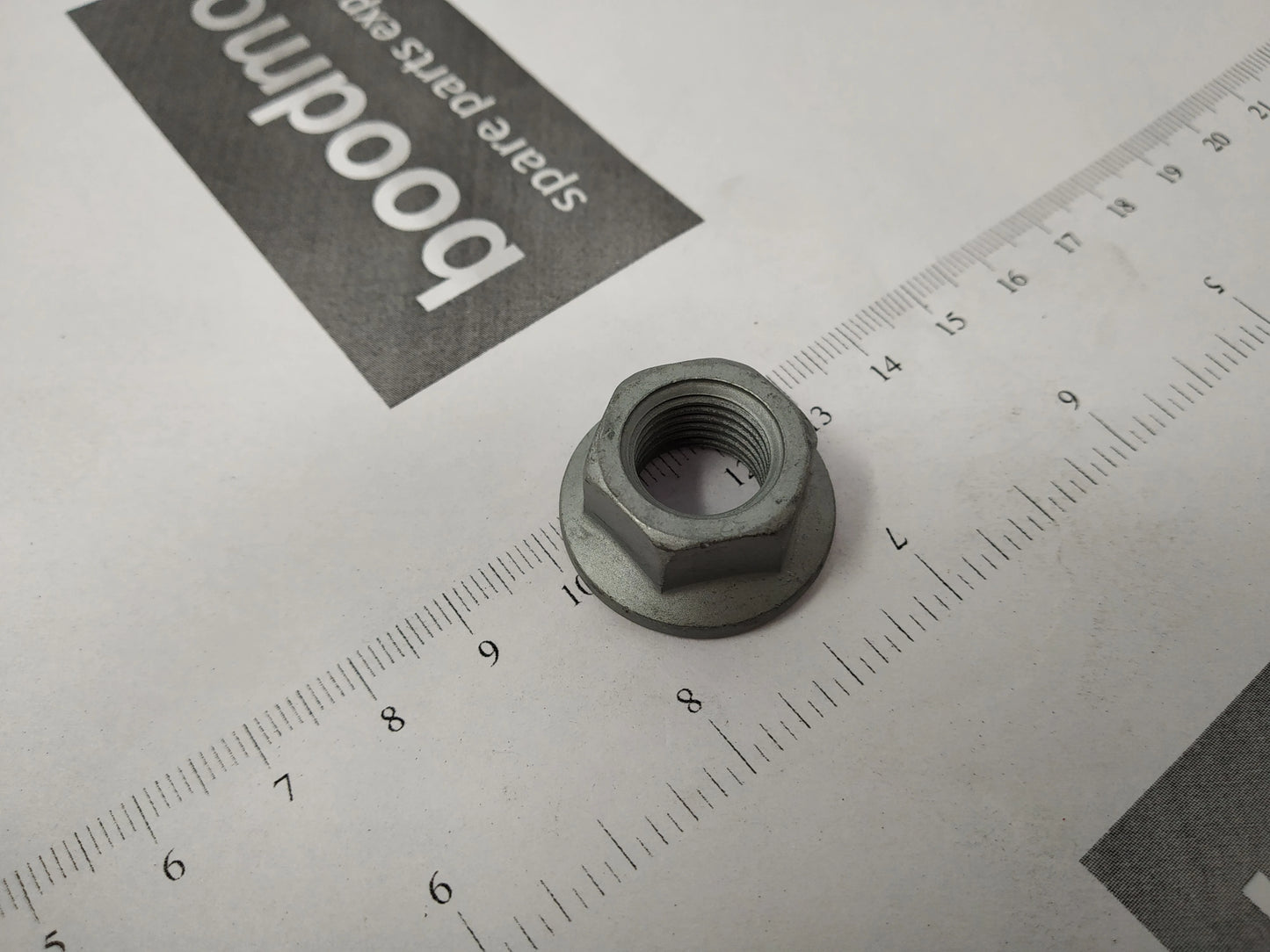 1x NEW Genuine Suzuki NUT Various fitments 09159-12045