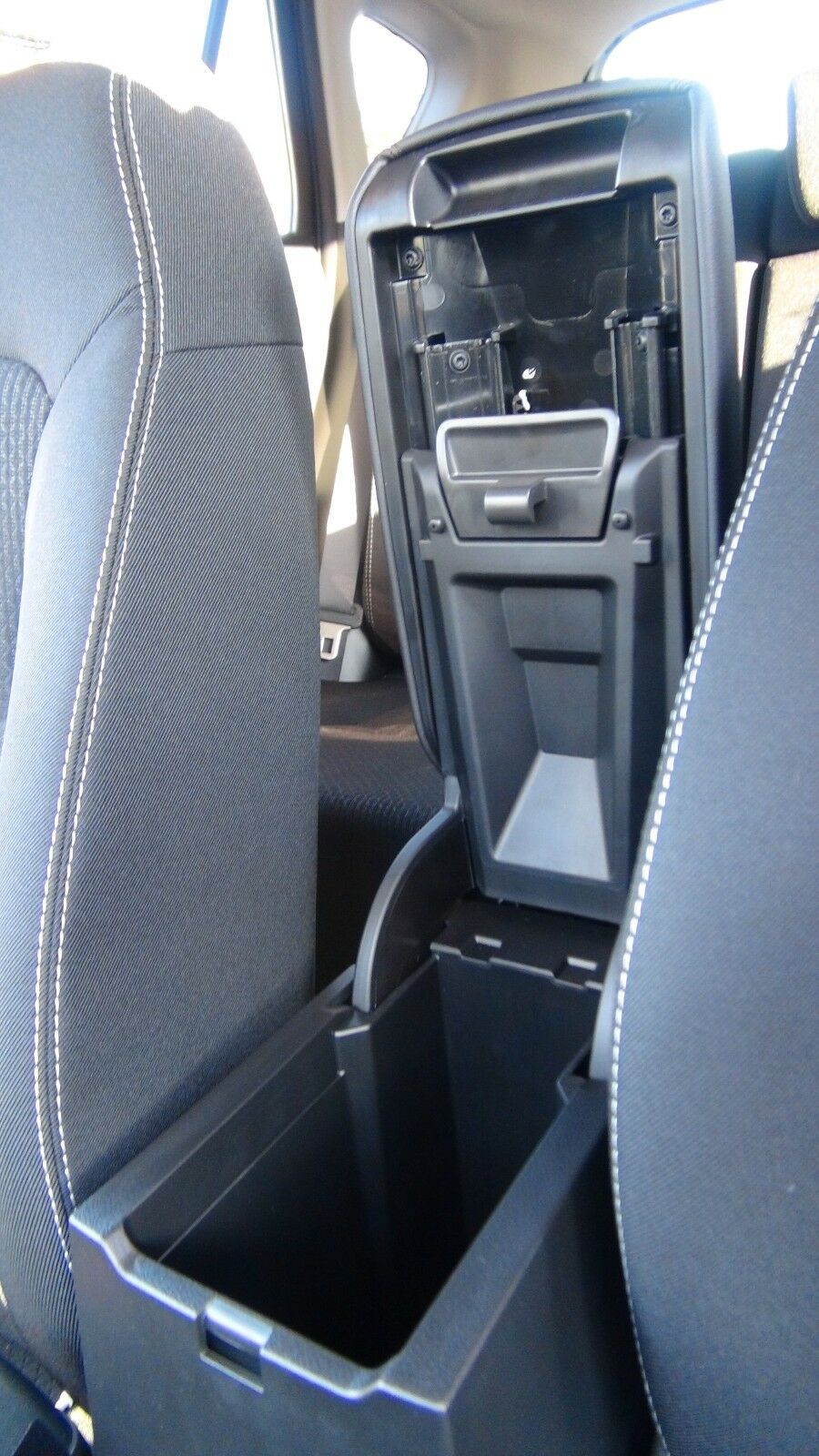 NEW Genuine Suzuki VITARA Centre Console Armrest Arm Rest Storage 990E0-54P35