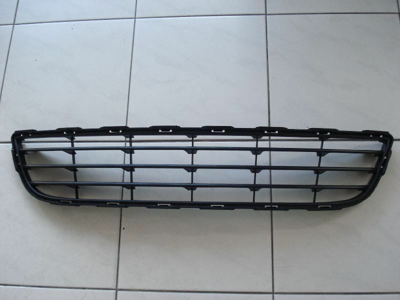 NEW Genuine Suzuki SWIFT 2011-2013 Front LOWER Grill Grille 71721-68L00-5PK