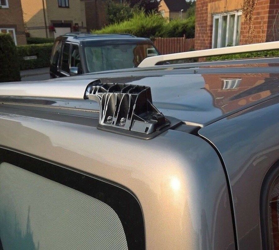 Genuine Suzuki Jimny ROOF BAR CAP CLIP COVER 78226-81A00-Z2R Silver Passeng Rear