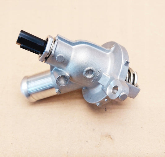 NEW Genuine Suzuki BALENO Cooling Thermostat + Housing 17670-52RA0