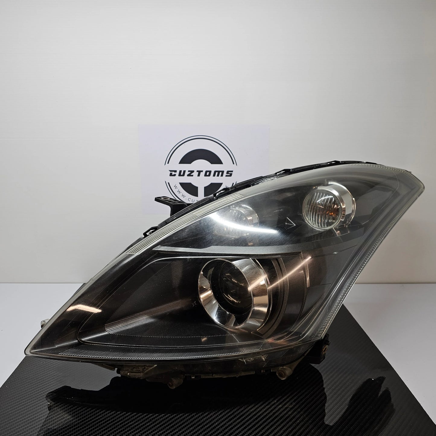 NEW Genuine Suzuki SWIFT SPORT 11-17 Front Headlight LEFT Passenger 35320-70L10