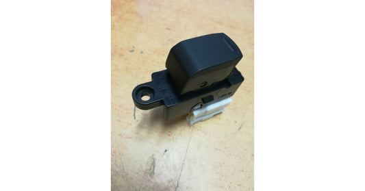 NEW Genuine Suzuki SWIFT VITARA Left Power Window Switch 37995-68L00