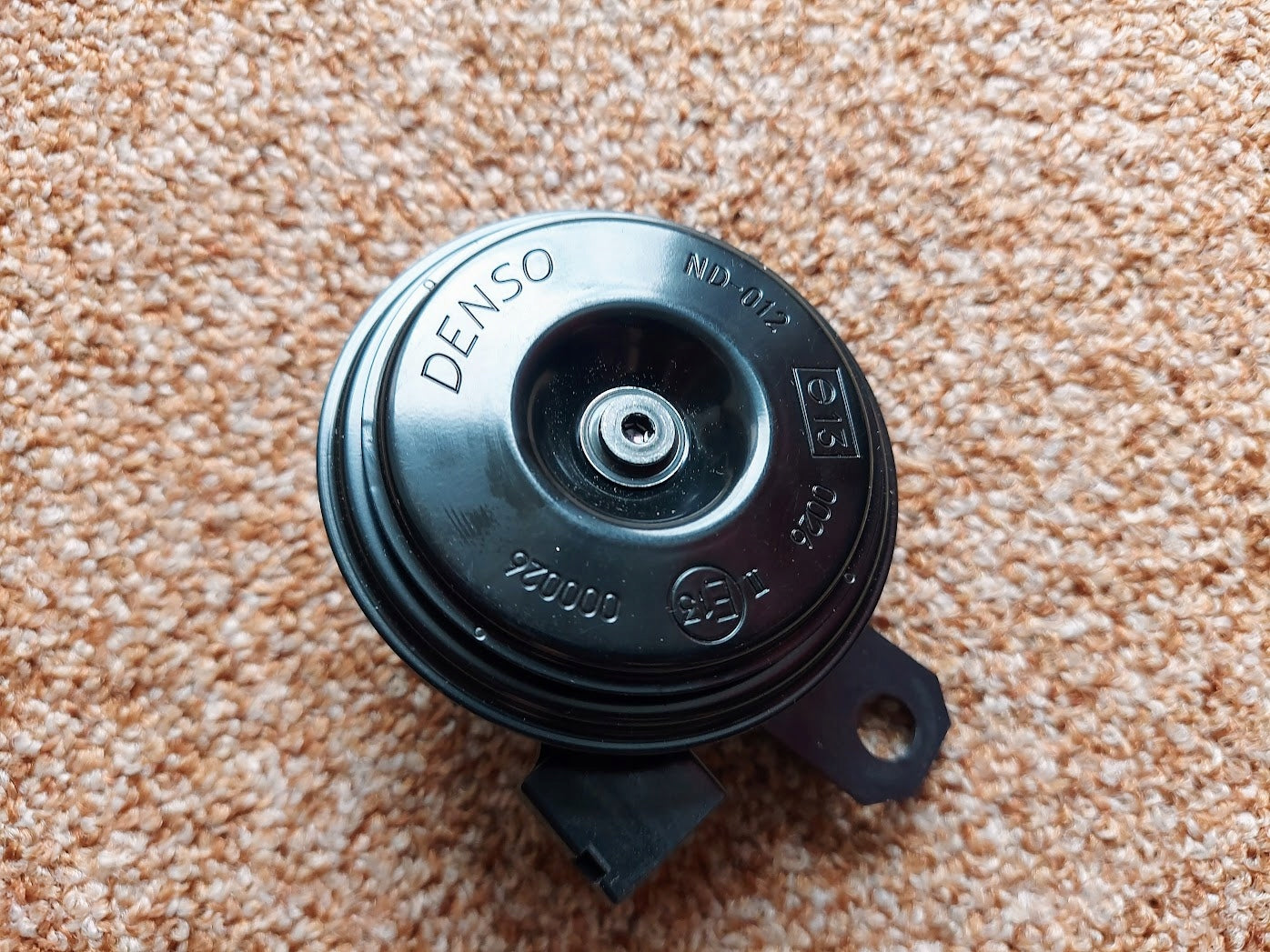 NEW Genuine Suzuki S-CROSS Horn Assembly Disc 38500-68H11