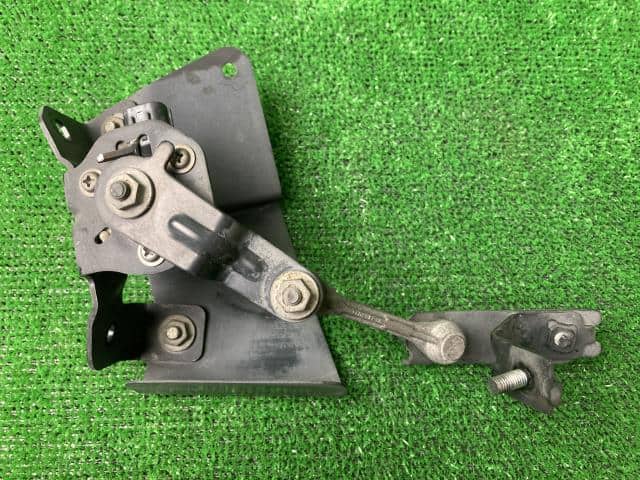 NEW Genuine Suzuki SWIFT 2011-16 Rear Axle LEVEL SENSOR 38640-71L00