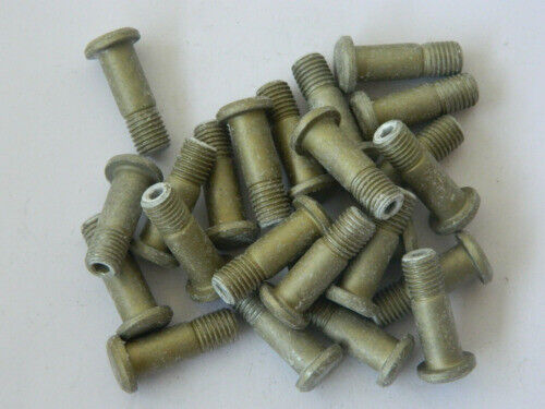 1x NEW Genuine Suzuki BALENO Rear WHEEL HUB MOUNTING BOLT 43413M68P00