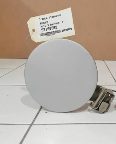 NEW Genuine Suzuki ALTO 2009-2014 FUEL LID OPENER DOOR FLAP 64850M68K01
