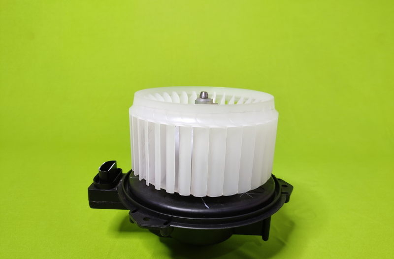 NEW Genuine Suzuki ALTO Blower Motor Fan 74250M68K01