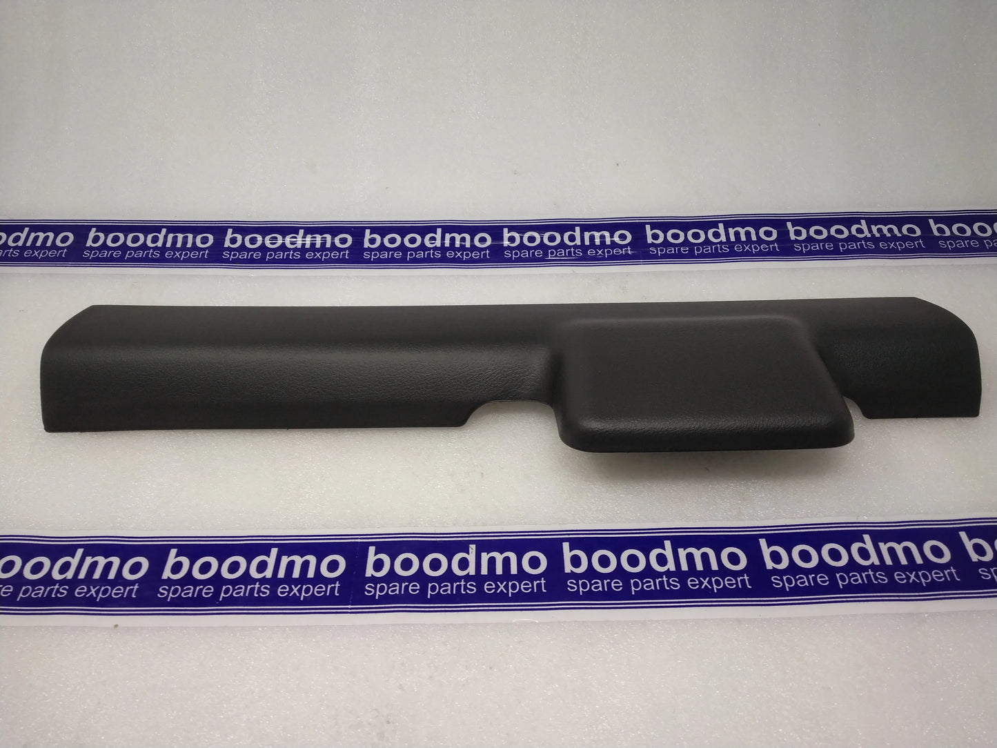 NEW Genuine Suzuki BALENO Right Side Front Scuff Kick Panel 76151M68P01-5PK
