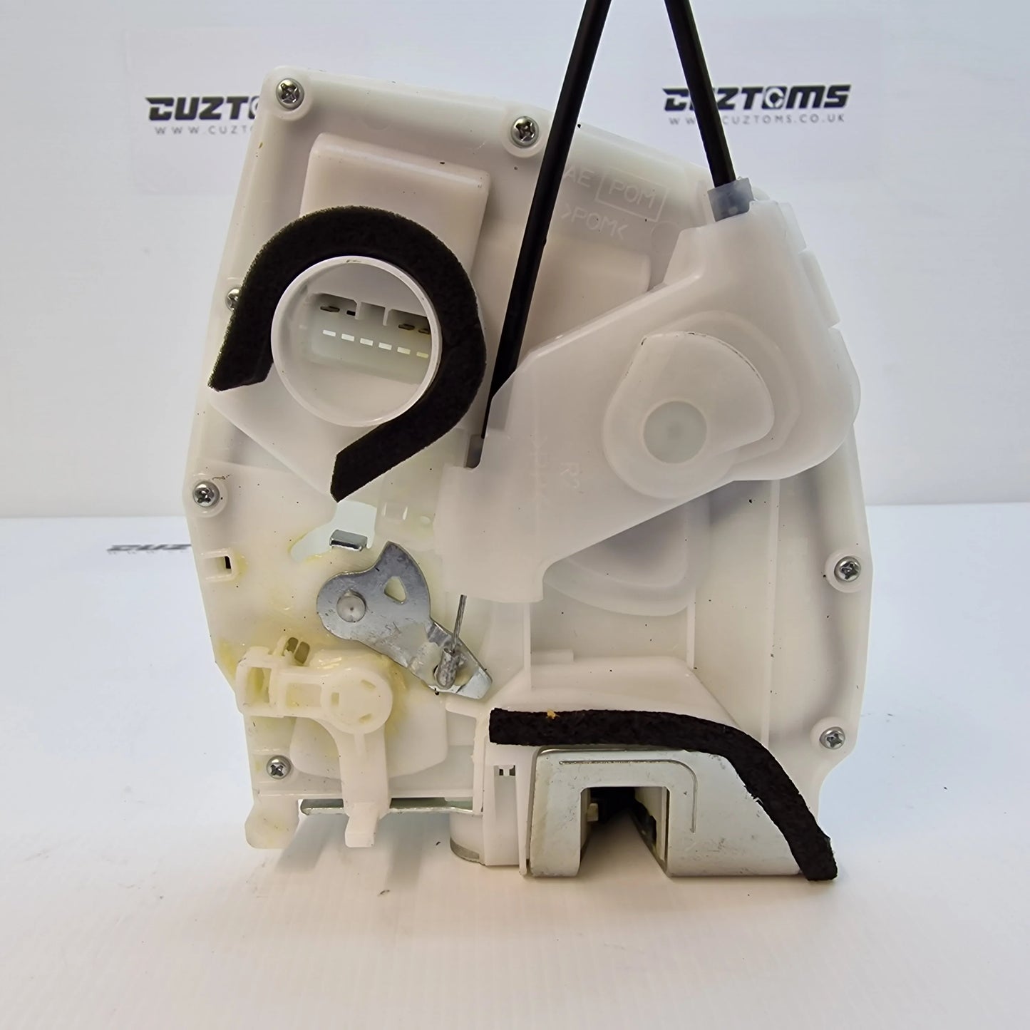 NEW Genuine Suzuki SWIFT 2011-16 5 DOOR Latch Lock Mechanism REAR RIGHT 82301-68LB3