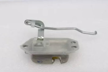 NEW Genuine Suzuki ALTO 2000-06 Rear Boot Tailgate Lock LATCH 82510M79G40