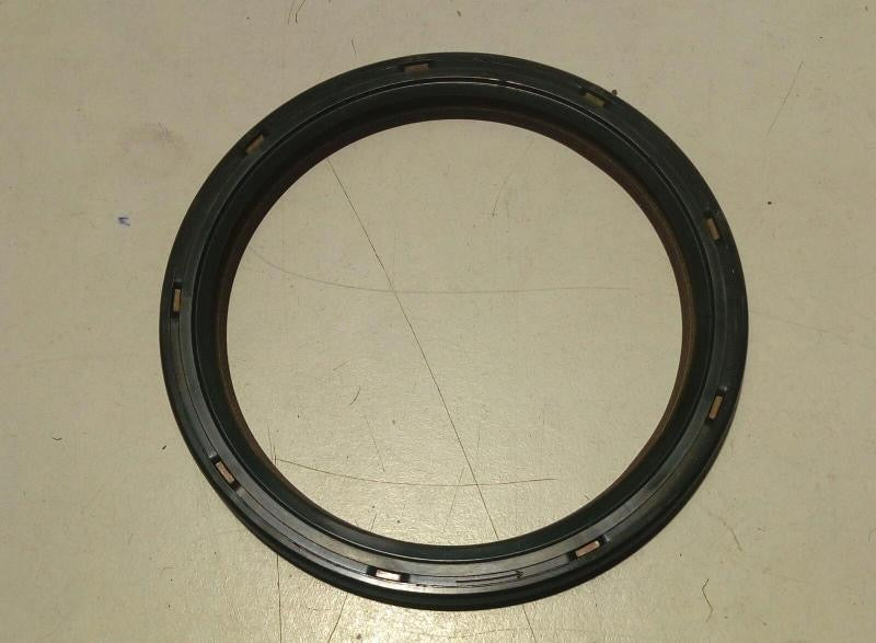 NEW Genuine Suzuki GV GRAND VITARA 2000-2006 2.0 Rear Crank Oil Seal 16121-66G01