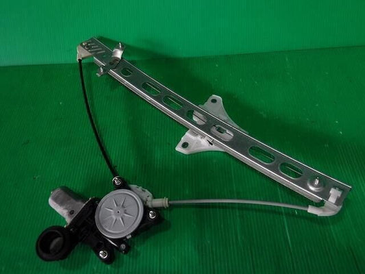 NEW Genuine Suzuki SWIFT 2011-2016 Front WINDOW MOTOR & Regulator RIGHT 83401-71L02