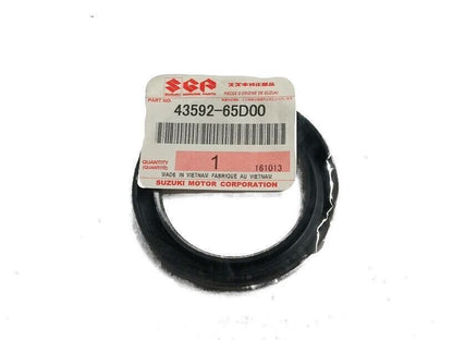 NEW Genuine Suzuki GV 2.0 2000-05 REAR HALF SHAFT Driveshaft Seal 43592-65D00
