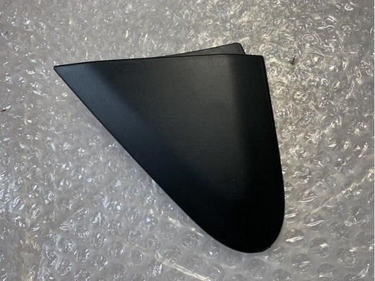New Suzuki S-CROSS LEFT Side Mirror Front COVER Triangular Black 77192-61M00-5PK