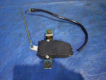 NEW Genuine Suzuki CARRY VAN Back Door Tailgate LOCK LATCH 82510-79A11