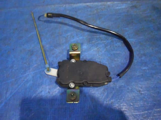 NEW Genuine Suzuki CARRY VAN Back Door Tailgate LOCK LATCH 82510-79A11