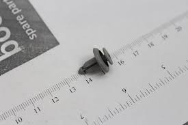 2x NEW Genuine Suzuki ALTO Interior TRIM CLIPS CLIP 09409M06322-V6F