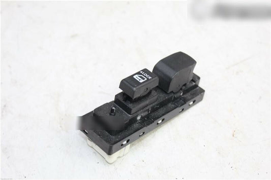 NEW Genuine Suzuki ALTO Driver Side LEFT LHD Power Window Switch 37995M68K00