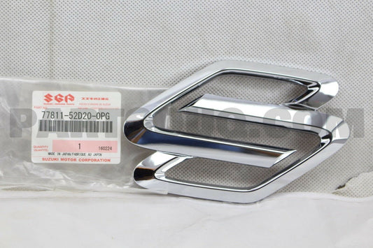 NEW Genuine Suzuki GV GRAND VITARA Front Grille Chrome S Badge 77811-52D20-0PG