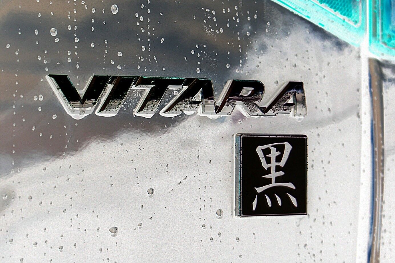 NEW Genuine Suzuki VITARA KURO Tailgate Boot BADGE EMBLEM Black KURO1- –  Sims Suzuki Parts