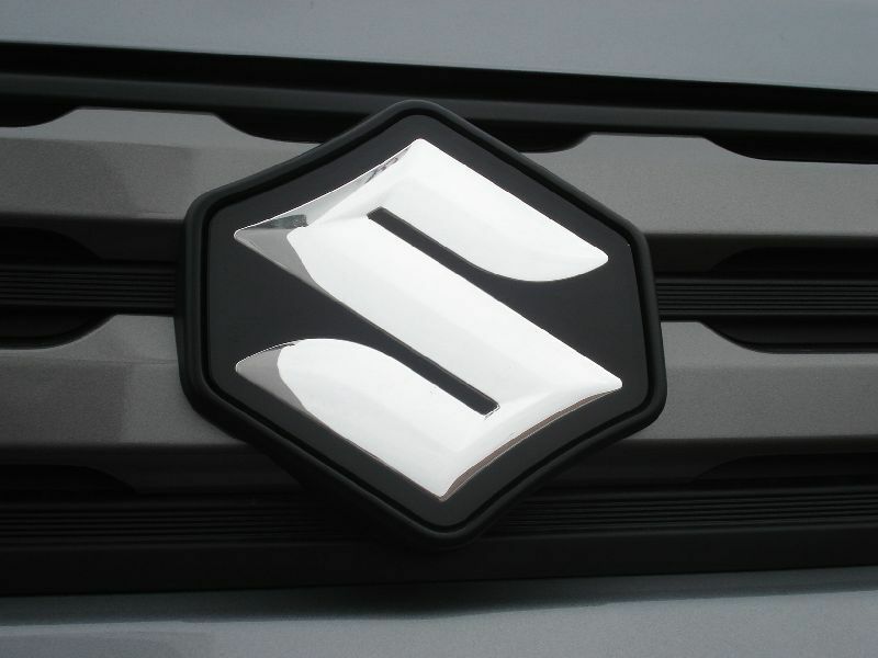 NEW Genuine Suzuki VITARA S 4WD Front Upper Grill Grille BADGE 72131-54P00-DB7