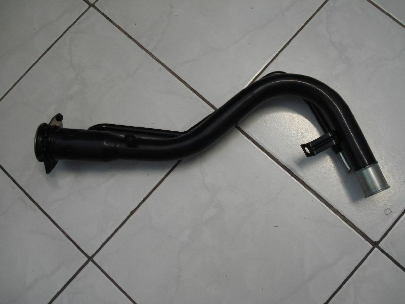 NEW Genuine Suzuki IGNIS 2000-2006 Petrol Fuel Filler Pipe 89201-86G00