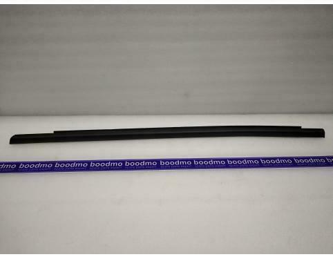 NEW Genuine Suzuki ALTO 2000-2006 Window Door Moulding REAR RIGHT 83831M79G01
