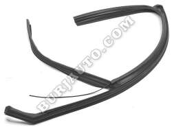 NEW Genuine Suzuki VITARA Front Right WINDOW RUNNER RUBBER 83661-54P02